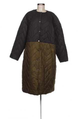Γυναικείο μπουφάν VILA, Μέγεθος XL, Χρώμα Πολύχρωμο, Τιμή 18,18 €