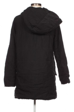 Γυναικείο μπουφάν Vero Moda, Μέγεθος S, Χρώμα Μαύρο, Τιμή 9,51 €
