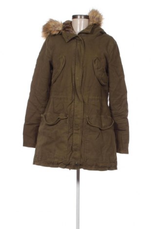 Γυναικείο μπουφάν Zara Trafaluc, Μέγεθος M, Χρώμα Πράσινο, Τιμή 9,51 €