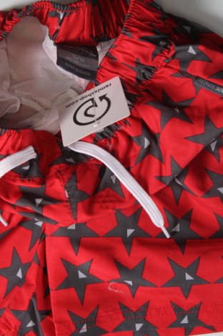 Детски къс панталон Trespass, Размер 4-5y/ 110-116 см, Цвят Червен, Цена 54,00 лв.
