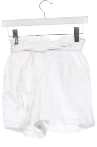 Детски къс панталон United Colors Of Benetton, Размер 11-12y/ 152-158 см, Цвят Бял, Цена 23,13 лв.