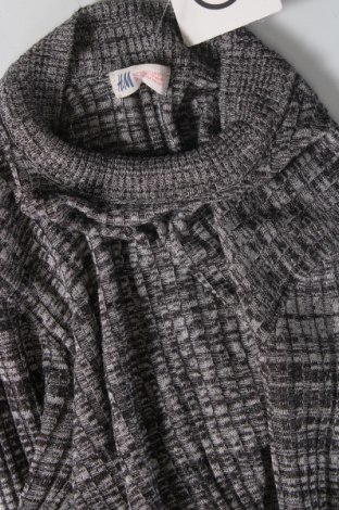 Детски пуловер H&M, Размер 12-13y/ 158-164 см, Цвят Сив, Цена 7,17 лв.