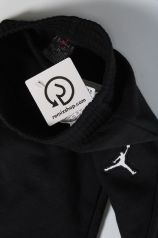 Kinder Sporthose Air Jordan Nike, Größe 18-24m/ 86-98 cm, Farbe Schwarz, Preis 39,92 €