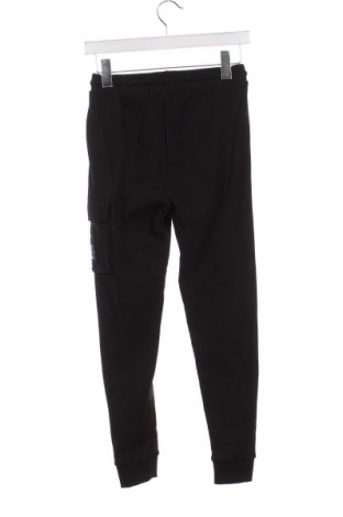 Детско спортно долнище Calvin Klein Jeans, Размер 10-11y/ 146-152 см, Цвят Черен, Цена 101,15 лв.