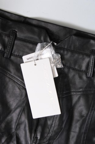 Δερμάτινη φούστα Diverse, Μέγεθος M, Χρώμα Μαύρο, Τιμή 5,69 €