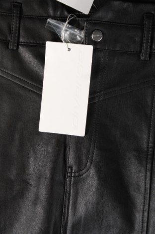 Δερμάτινη φούστα Diverse, Μέγεθος XS, Χρώμα Μαύρο, Τιμή 5,69 €
