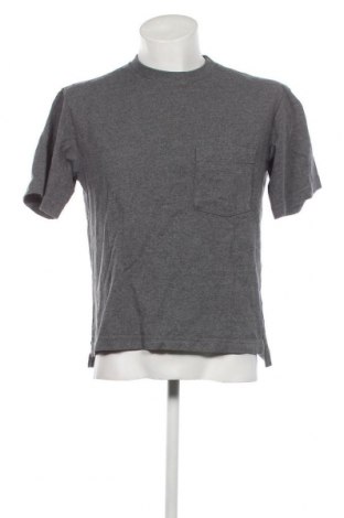 Мъжка тениска Uniqlo, Размер S, Цвят Сив, Цена 10,00 лв.