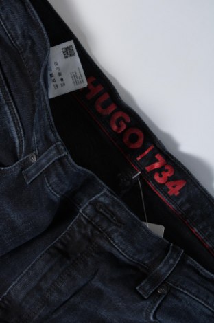 Мъжки дънки Hugo Boss, Размер XL, Цвят Син, Цена 187,00 лв.