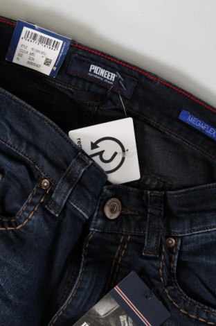 Herren Jeans Pioneer, Größe M, Farbe Blau, Preis 20,18 €