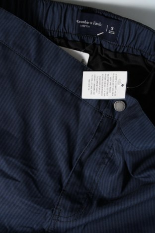 Pantaloni scurți de bărbați Abercrombie & Fitch, Mărime S, Culoare Albastru, Preț 85,85 Lei
