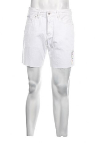 Мъжки къс панталон Calvin Klein Jeans, Размер M, Цвят Бял, Цена 95,00 лв.