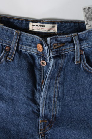 Мъжки къс панталон Jack & Jones, Размер S, Цвят Син, Цена 54,00 лв.