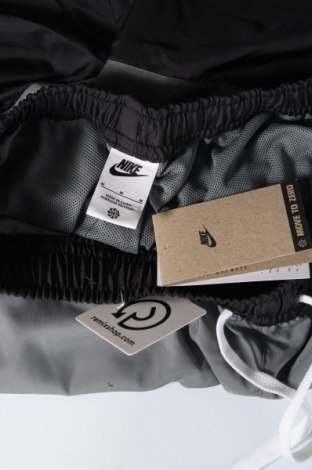 Ανδρικό κοντό παντελόνι Nike, Μέγεθος M, Χρώμα Πολύχρωμο, Τιμή 44,85 €