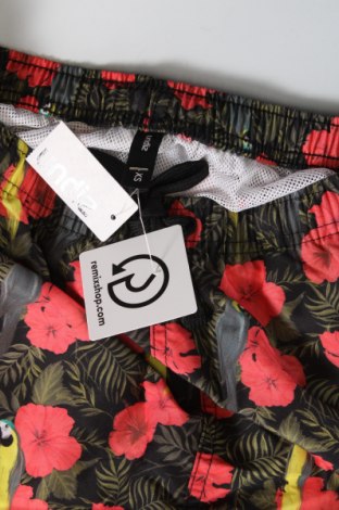 Ανδρικό κοντό παντελόνι Undiz, Μέγεθος XS, Χρώμα Πολύχρωμο, Τιμή 6,68 €