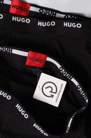 Мъжки комплект Hugo Boss, Размер S, Цвят Черен, Цена 40,71 лв.
