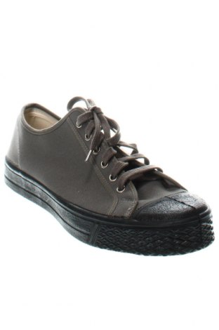 Ανδρικά παπούτσια, Μέγεθος 45, Χρώμα Γκρί, Τιμή 26,21 €
