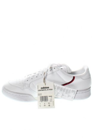 Мъжки обувки Adidas Originals, Размер 43, Цвят Бял, Цена 161,00 лв.