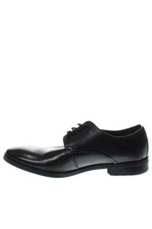 Férfi cipők
 Clarks, Méret 40, Szín Fekete, Ár 14 664 Ft