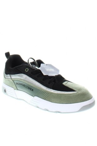 Мъжки обувки DC Shoes, Размер 44, Цвят Зелен, Цена 190,00 лв.