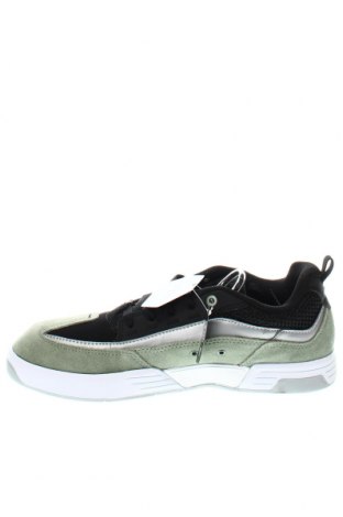 Мъжки обувки DC Shoes, Размер 44, Цвят Зелен, Цена 190,00 лв.
