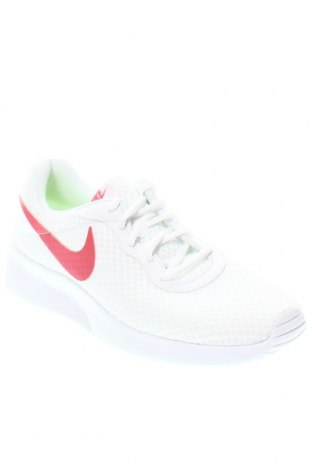 Мъжки обувки Nike, Размер 43, Цвят Бял, Цена 128,80 лв.