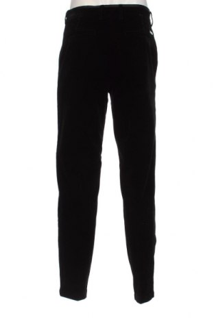 Pantaloni de bărbați Armani Exchange, Mărime M, Culoare Negru, Preț 628,29 Lei