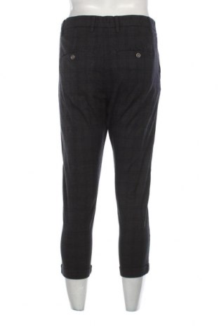 Pantaloni de bărbați Jack & Jones, Mărime S, Culoare Albastru, Preț 17,17 Lei