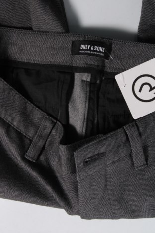 Ανδρικό παντελόνι Only & Sons, Μέγεθος M, Χρώμα Γκρί, Τιμή 8,06 €