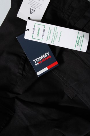 Мъжки панталон Tommy Jeans, Размер L, Цвят Черен, Цена 95,50 лв.