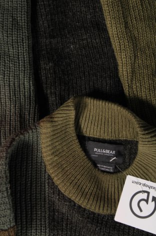 Męski sweter Pull&Bear, Rozmiar S, Kolor Zielony, Cena 92,76 zł