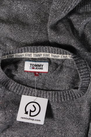 Мъжки пуловер Tommy Jeans, Размер M, Цвят Сив, Цена 22,44 лв.