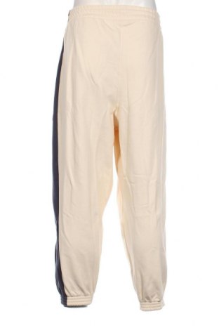 Pantaloni trening de bărbați Adidas Originals, Mărime 3XL, Culoare Ecru, Preț 257,56 Lei