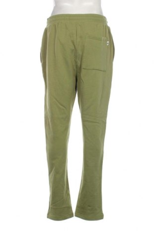 Pantaloni trening de bărbați Urban Classics, Mărime L, Culoare Verde, Preț 269,74 Lei