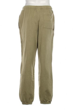 Pantaloni trening de bărbați Urban Classics, Mărime S, Culoare Verde, Preț 269,74 Lei