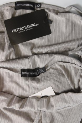 Pyjama Pretty Little Thing, Größe M, Farbe Grau, Preis € 22,16