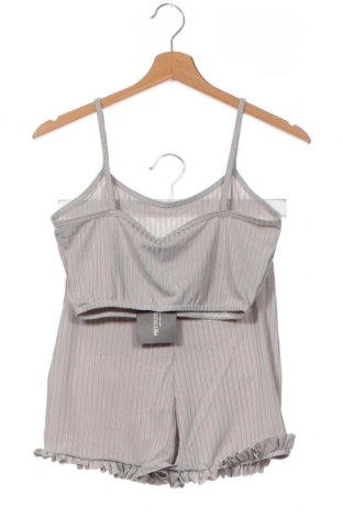 Pyjama Pretty Little Thing, Größe M, Farbe Grau, Preis 22,16 €