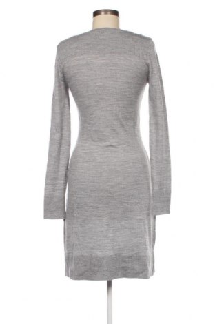 Kleid, Größe S, Farbe Grau, Preis € 2,99