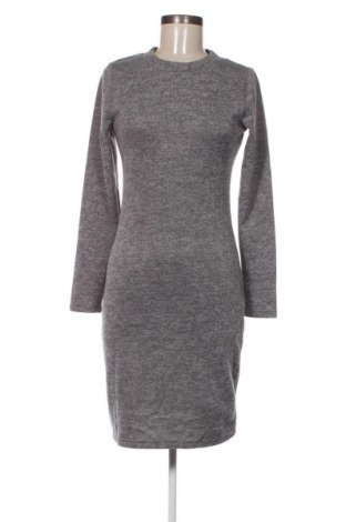 Kleid, Größe M, Farbe Grau, Preis € 5,99