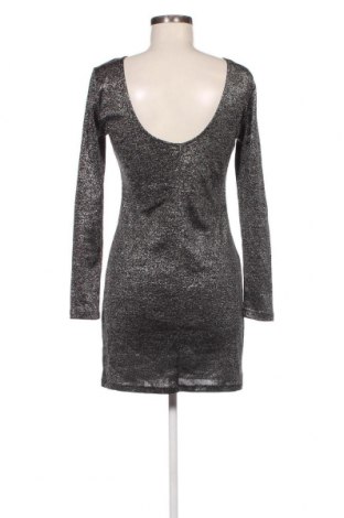 Kleid, Größe S, Farbe Silber, Preis 3,23 €