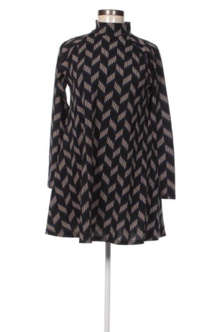 Kleid Ax Paris, Größe L, Farbe Mehrfarbig, Preis 15,40 €