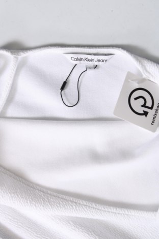 Рокля Calvin Klein Jeans, Размер L, Цвят Бял, Цена 41,00 лв.
