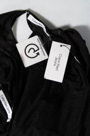 Рокля Calvin Klein Jeans, Размер M, Цвят Черен, Цена 127,92 лв.