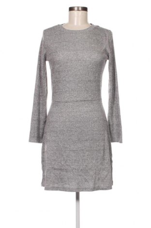Kleid Castro, Größe M, Farbe Grau, Preis 3,83 €