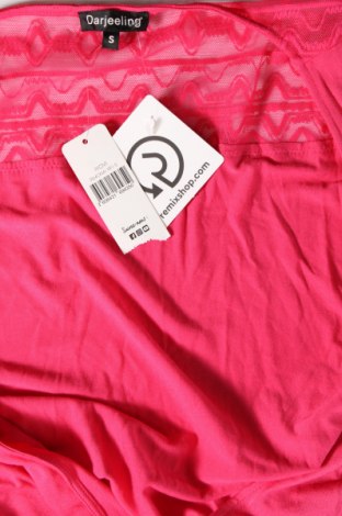 Рокля Darjeeling, Размер S, Цвят Розов, Цена 19,78 лв.