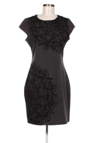 Kleid Desigual, Größe XL, Farbe Grau, Preis 109,60 €