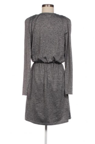 Šaty  Gina Tricot, Veľkosť S, Farba Sivá, Cena  3,06 €