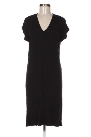 Šaty  Gina Tricot, Velikost S, Barva Černá, Cena  121,00 Kč
