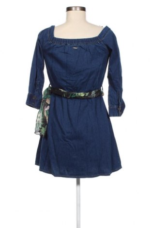 Kleid Guess, Größe S, Farbe Blau, Preis 78,76 €