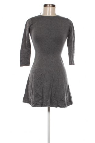 Šaty  H&M, Veľkosť XS, Farba Sivá, Cena  4,77 €