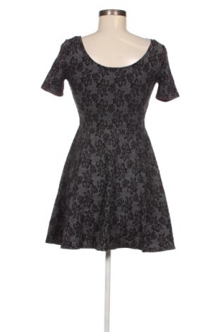 Rochie H&M, Mărime S, Culoare Gri, Preț 12,99 Lei